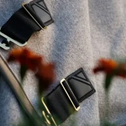 Sale 100% undyed natural sheep wool rug PURE by EQUITECT. Couvertures Cheval