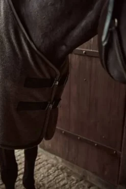 Sale 100% undyed natural sheep wool rug PURE by EQUITECT. Couvertures Cheval