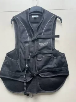 Sale Airbag Equitheme noir Taille M Femme Gilets De Protection Et Dorsales·Gilets Airbag|Gilets Airbag