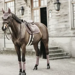 New Bonnet Wellington Velvet - Kentucky Bonnets|Bonnet Cheval