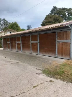 New Boxes bois Aménagement De L'Écurie·Portes Et Façades De Box