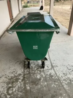 Discount Chariot à granulés marque Equiphorse 420 L Matériel Pour L'Alimentation·Chariots Et Coffres à Grains