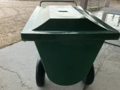 Discount Chariot à granulés marque Equiphorse 420 L Matériel Pour L'Alimentation·Chariots Et Coffres à Grains