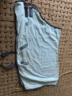 Chemise d'Écurie Amigo® (Légère 0g) Couvertures Cheval