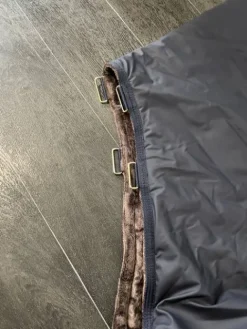 Clearance Couverture imperméable Kentucky 150g taille 125 Couvertures Cheval