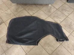 Couvre rein gris et liseré rose Couvre-Reins