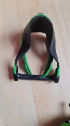 New Eperon Flex on vert Eperons|Éperons