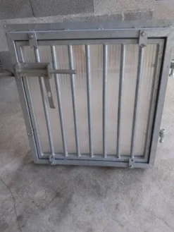 Best Fenêtre de box en acier gavanisé Aménagement De L'Écurie·Portes Et Façades De Box