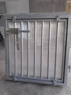 Best Fenêtre de box en acier gavanisé Aménagement De L'Écurie·Portes Et Façades De Box