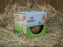 Hot Friandise en balle Stall Ball à accrocher  - Friandises|Bloc À Lécher / Pierre À Sel