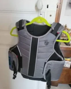 Sale Gilet de protection Femme Le Cavalier En Concours|L'Homme En Concours