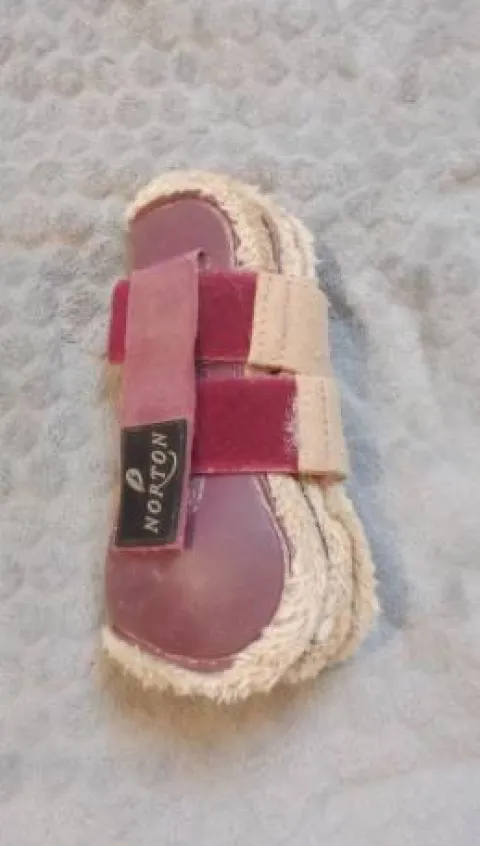 New Guêtre taille poney bordeaux moumoute beige Guêtres