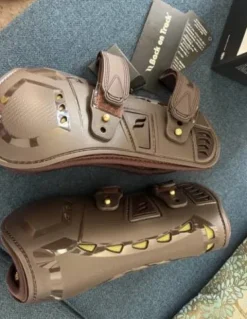 Sale Guêtres Back on Track Airflow Marron Guêtres