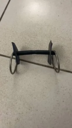 Sale Mors ibride Mors Et Embouchures