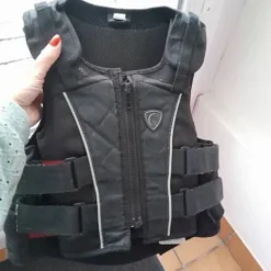 Sale Protection enfant Femme Les Jeunes En Concours|Les Enfants En Concours