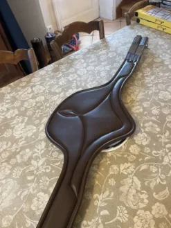 Sale Sangle bavette - Taille 135 - Excellent état Sangles