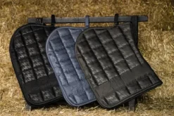 Outlet Tapis Big Square Glossy Essence 2022 - Tapis De Dressage|Tapis De Selle