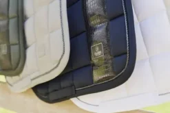 Best Tapis Big Square Glossy Platinum 2022 - Tapis De Dressage|Tapis De Selle