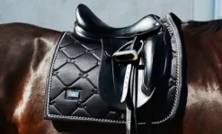 Clearance Tapis de selle Black Edition - Tapis De Dressage|Tapis De Cso