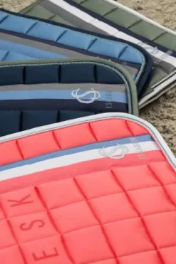 Outlet Tapis de selle mattgloss big square classic sports 2025 - - Edition lim Tapis De Selle|Tapis De Selle