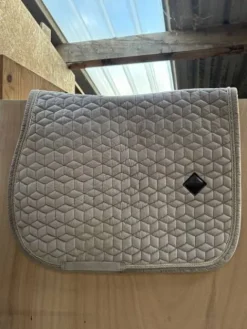 New tapis kentucky Tapis De Cso