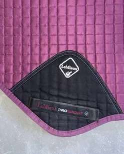 Best Tapis Suede Close contact Square  Prune Tapis De Cso