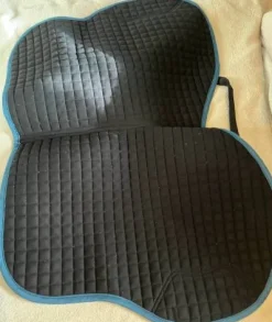 Best Tapis Suede GP Square LeMieux taille L Neuf Tapis De Cso|Tapis De Selle