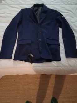 New veste Homme Le Cavalier En Concours|L'Homme En Concours